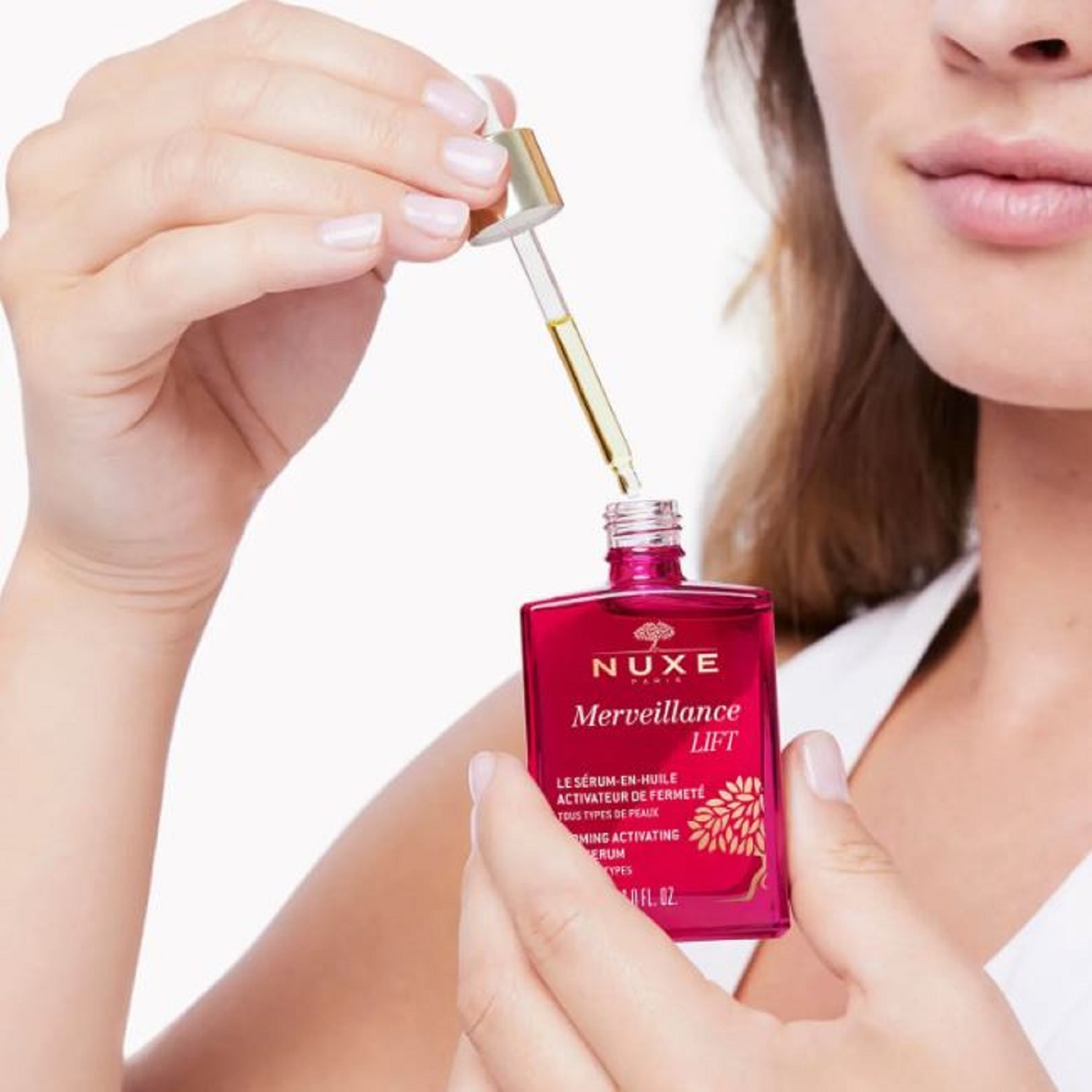 MERVEILLANCE LIFT (SUERO EN ACEITE ANTIEDAD CON EFECTO REAFIRMANTE)